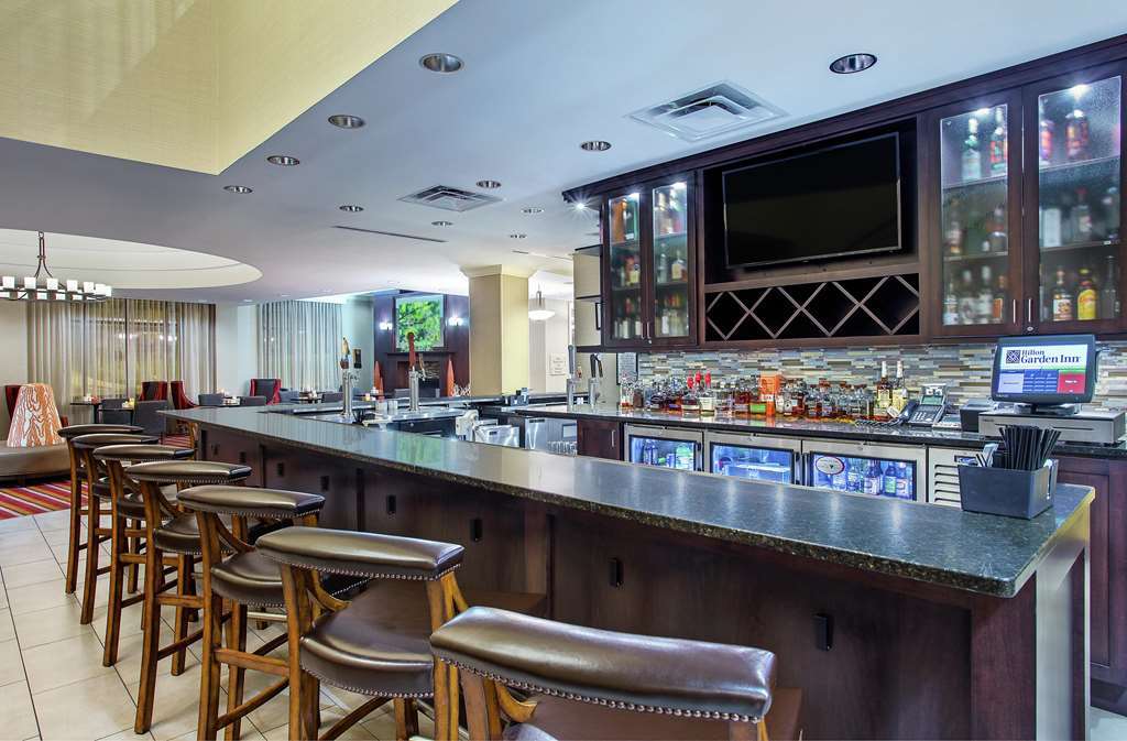 Hilton Garden Inn Pikeville Restaurant photo